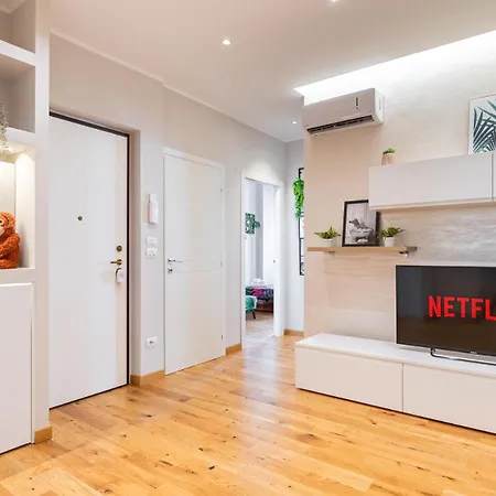 Urban Jungle Santa Rita Family