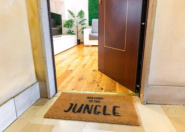 Urban Jungle Santa Rita Family Appartement